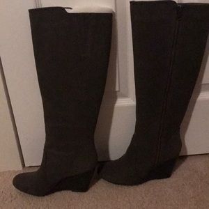 NWOT Fergalicious knee boots